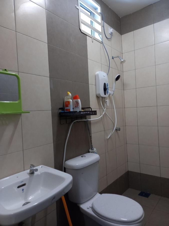 Homestay Zaki D'גריק מראה חיצוני תמונה